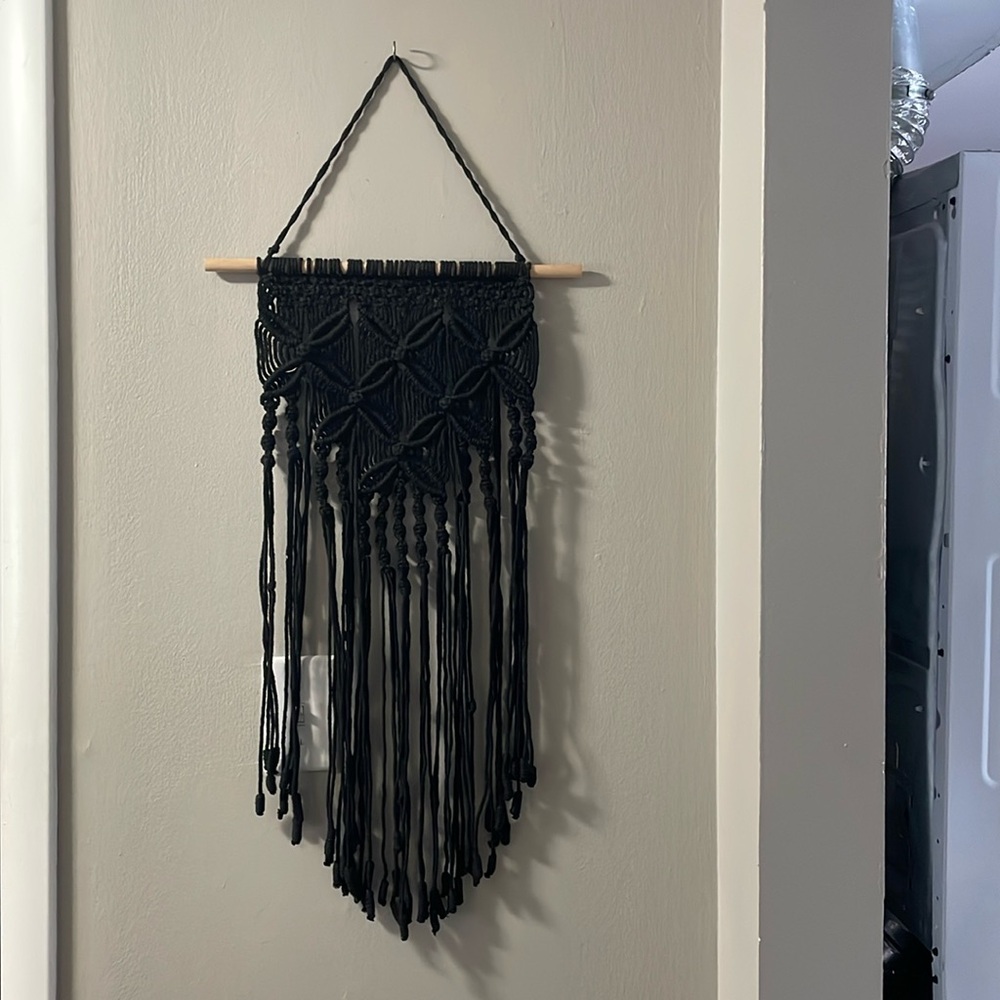 Macrame wall hanging